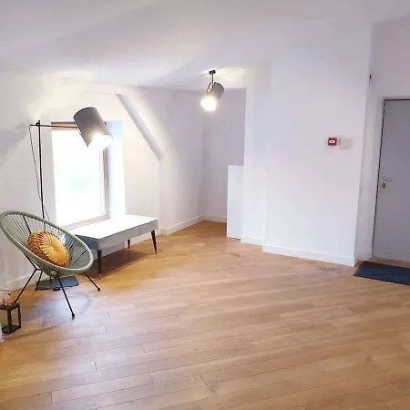 Διαμέρισμα Exclusive Mansard Flat With Great View
